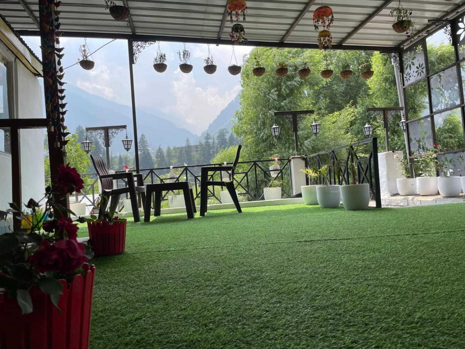 Hotel O Rohtang View Manāli Exteriör bild